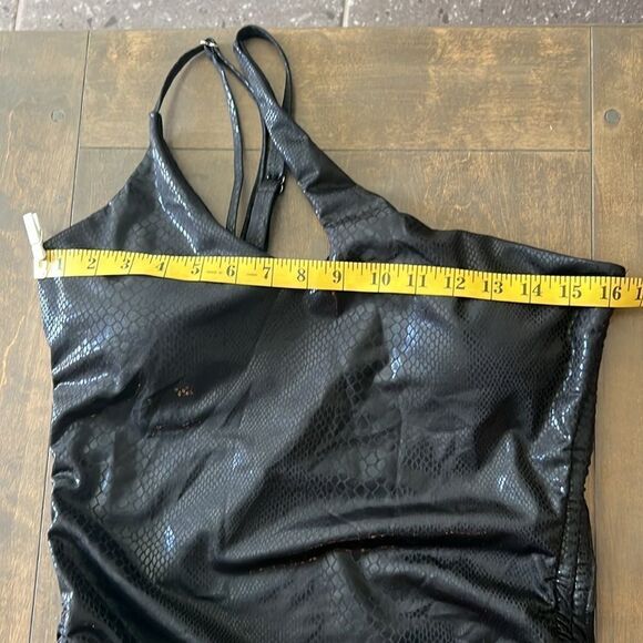 Sexy One Piece Swimsuits One Shoulder Cut Out High Cut Snake Print - Picture 11 of 13